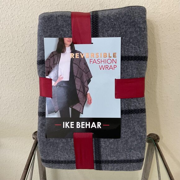 NEW IKE BEHAR Poncho Womens One Size Gray Black Soft Reversible Wrap - Picture 1 of 4